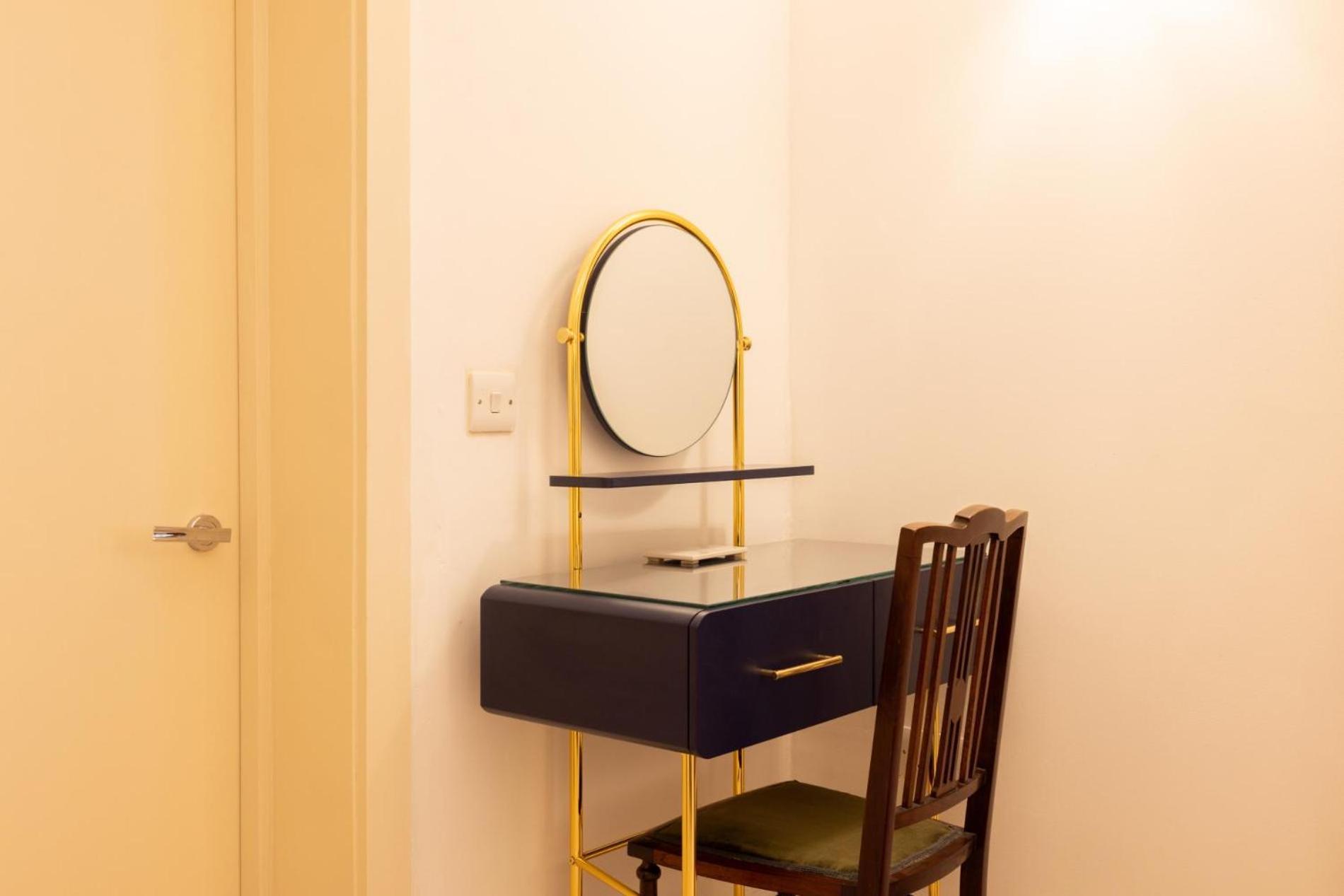 Hues, 2 Bedroom Appartamento Londra